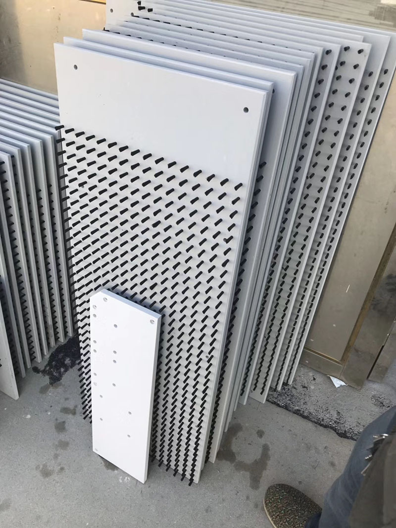 數(shù)控沖床工作臺毛刷板